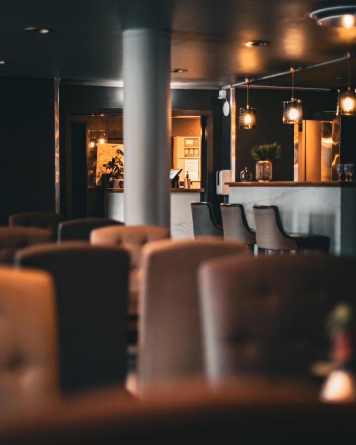 Froken Skjolds Hotel Lyngengarden Mosjoen Bagian luar foto