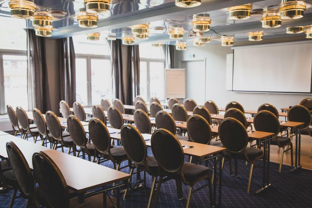 Froken Skjolds Hotel Lyngengarden Mosjoen Bagian luar foto