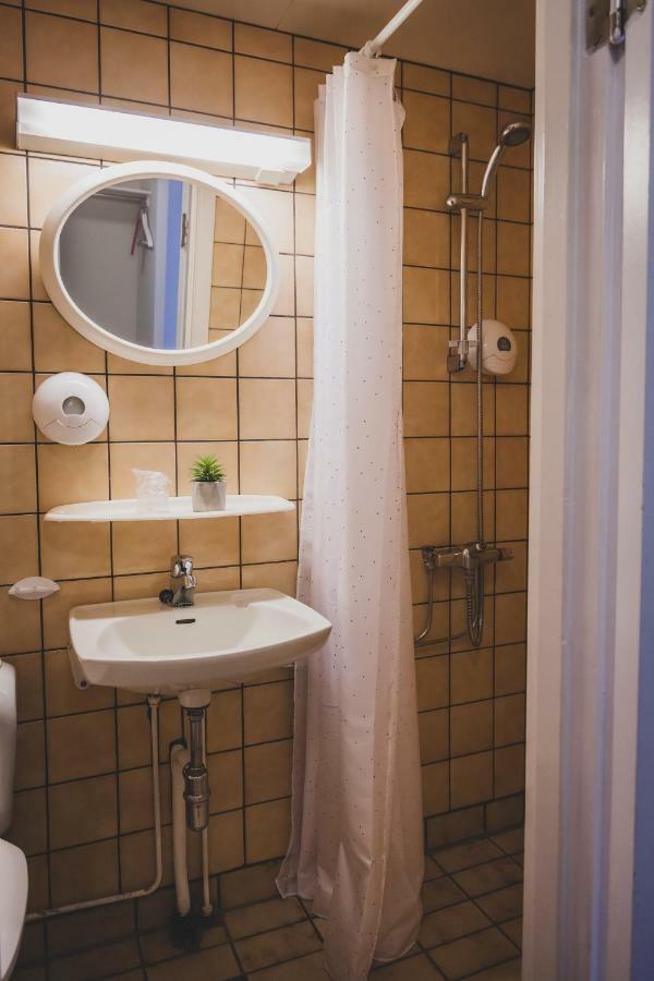 Froken Skjolds Hotel Lyngengarden Mosjoen Bagian luar foto